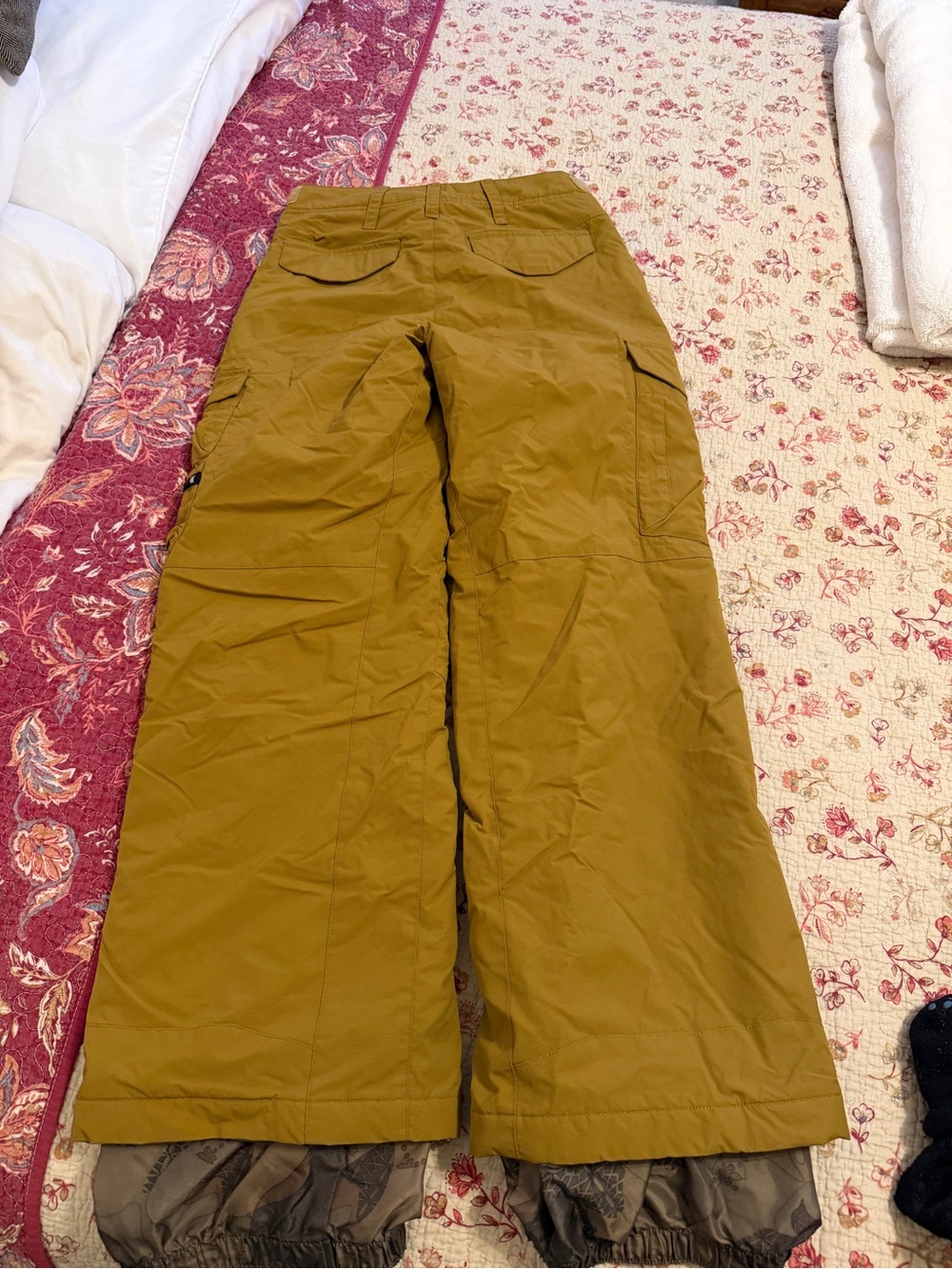 Kids Mustard Cargo Snow Pants with Multiple Pockets - Picture 4 of 7